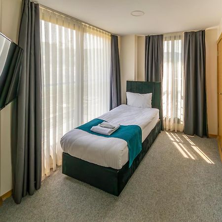 New Garden Airport Hotel Arnavutkoy المظهر الخارجي الصورة